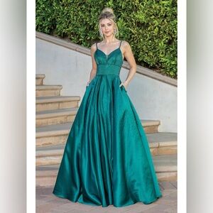 NWT- Emerald Prom Dress